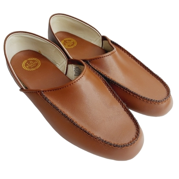 L.B. Evans 9 M Chicopee Slippers Brown Leather Classic Moccasin House Shoe EUC - Picture 1 of 11